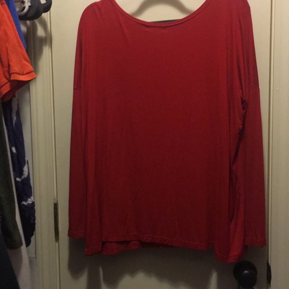 Red Piko Top! - Picture 3 of 3